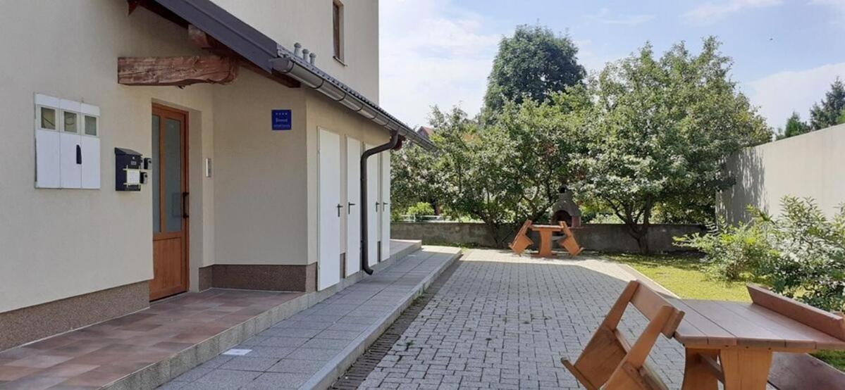 Apartments With A Parking Space Fuzine, Gorski Kotar - 19537 Buitenkant foto